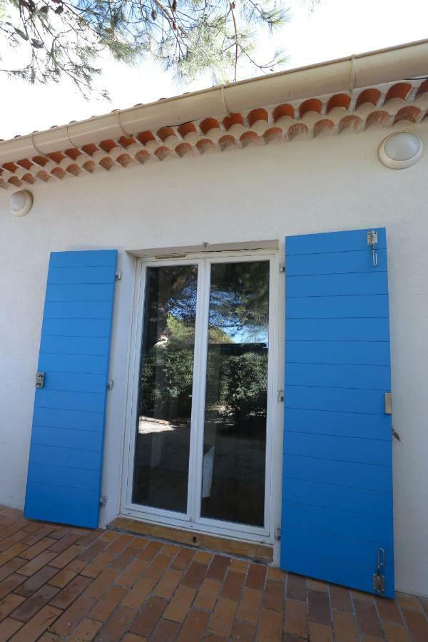 Appartement 6 Personnes Vue Mer 30 M De La Plage Hyères Extérieur photo