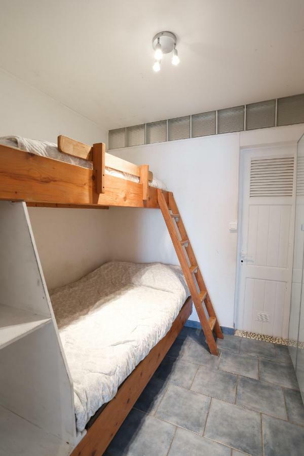 Appartement 6 Personnes Vue Mer 30 M De La Plage Hyères Extérieur photo